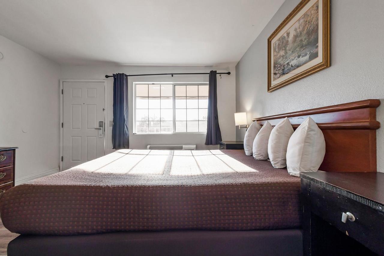 Heritage Inn Express Chico Εξωτερικό φωτογραφία